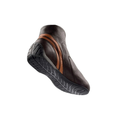 Brown ankle Carrera MY 2021 Vintage Racing boot with black sole on a white background